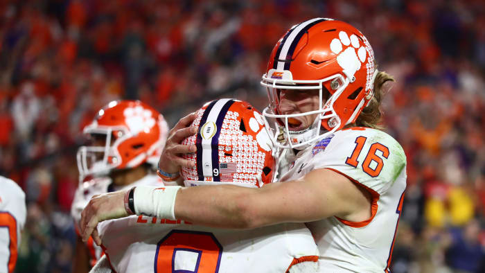 Travis Etienne scored Clemson's game-winning touchdown off a pass from Trevor Lawrence.